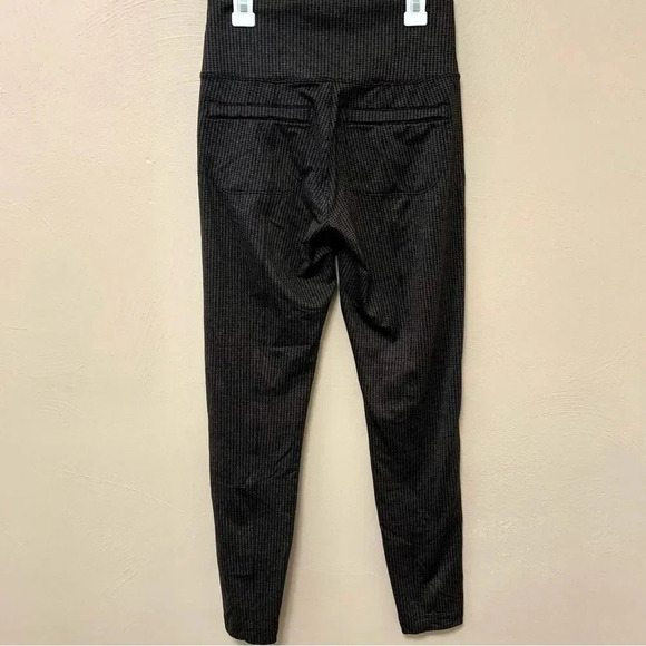 Athleta Delancey Houndstooth Tight Size XS - Picture 7 of 13